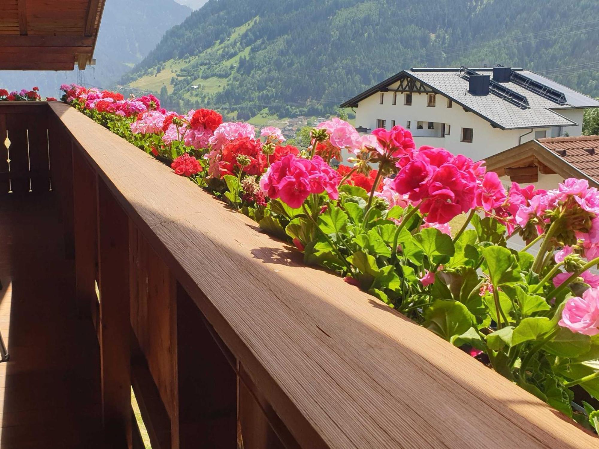 Haus Anna Ein Haus Mit Herz Fliess Cameră foto